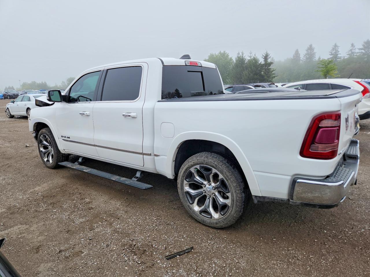 2019 RAM 1500 LIMITED — снимка 2