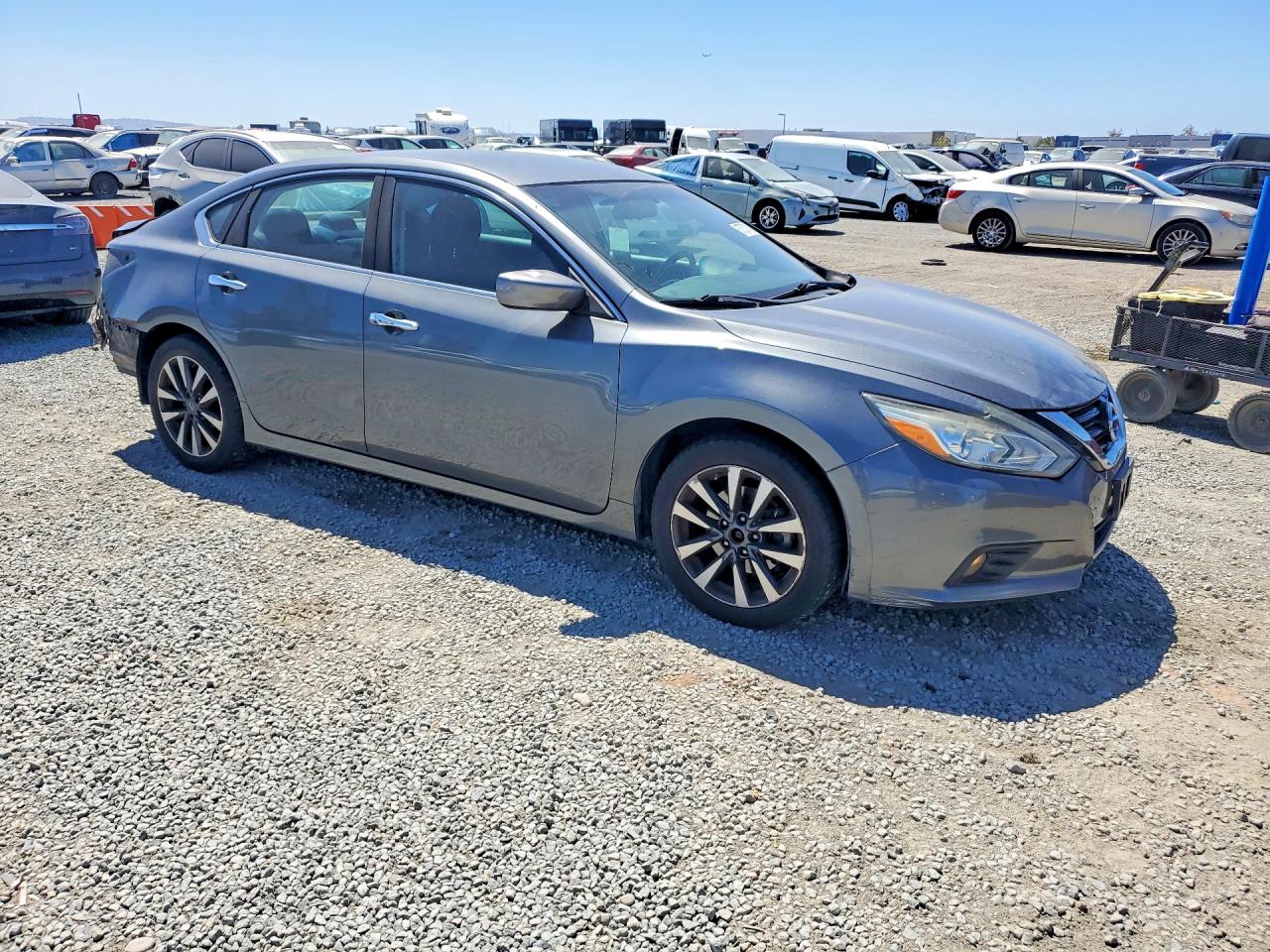 2017 NISSAN ALTIMA 2.5 SV — снимка 4