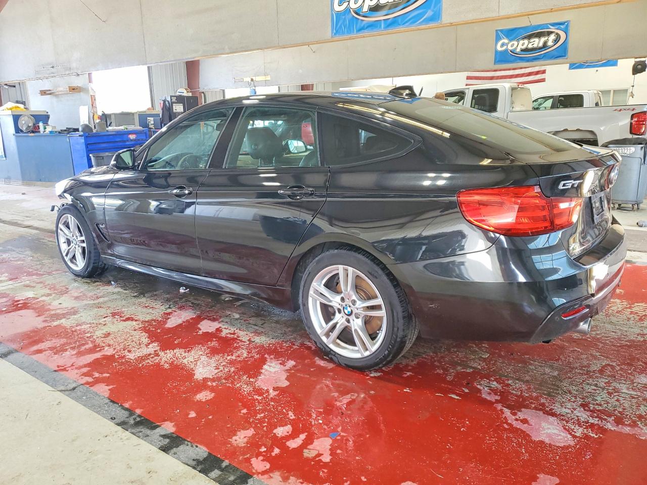2015 BMW 335 XIGT — снимка 2