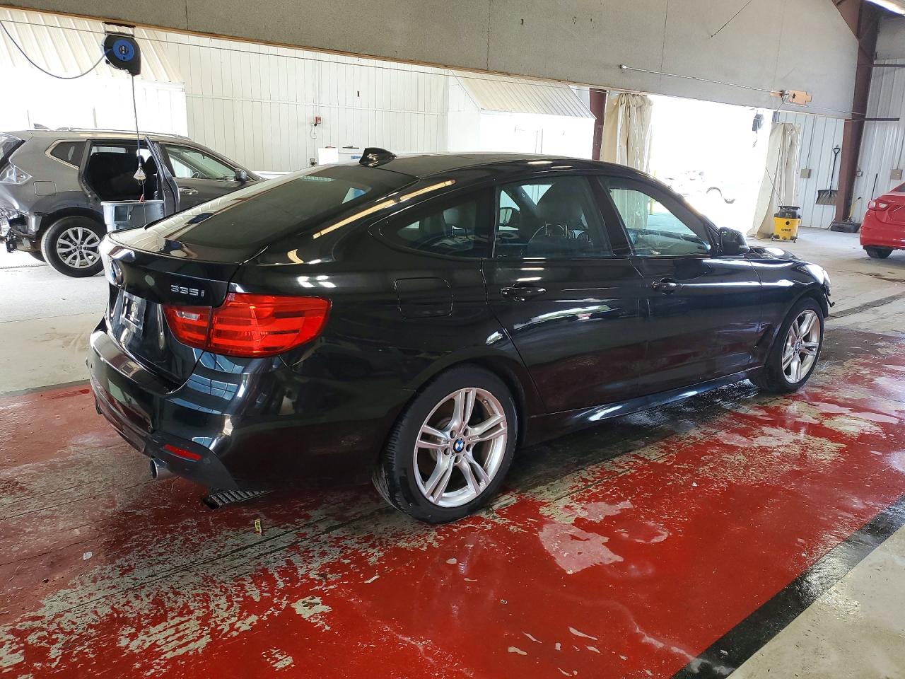 2015 BMW 335 XIGT — снимка 3