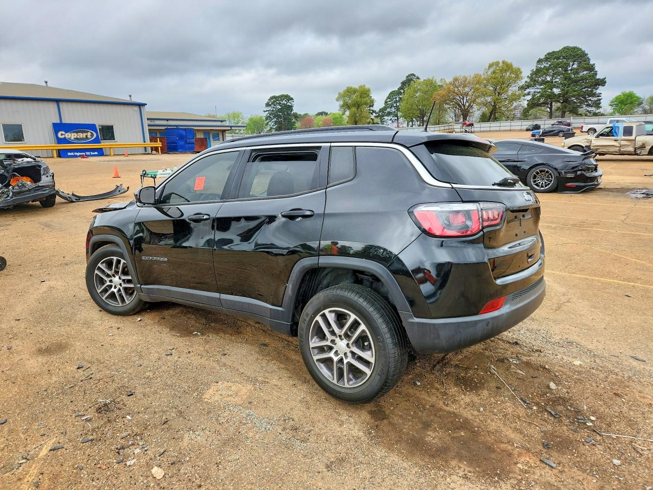 2017 JEEP COMPASS LATITUDE — снимка 2