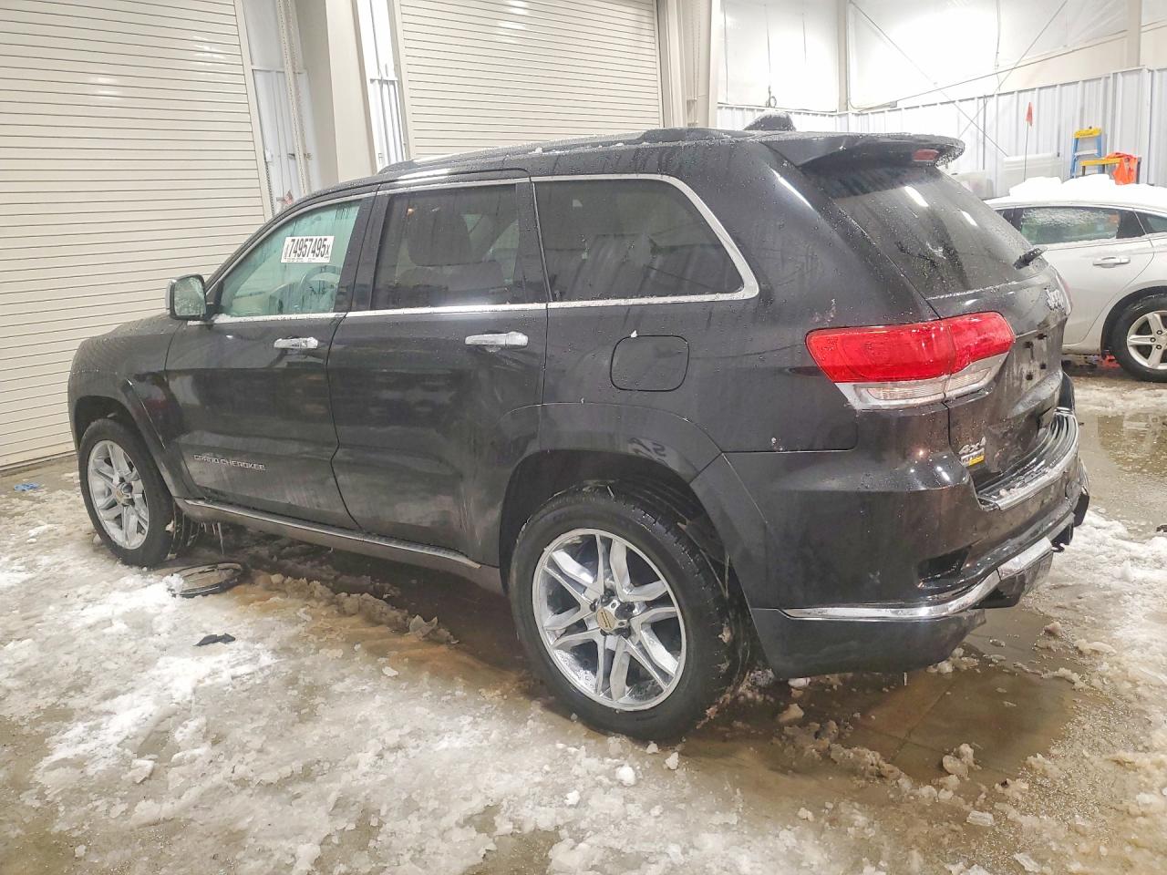 2015 JEEP GRAND CHEROKEE SUMMIT — снимка 2