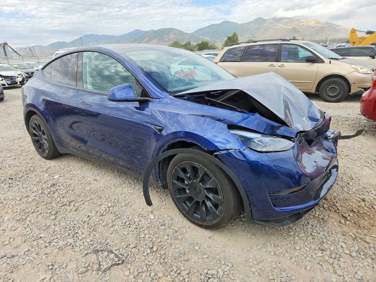 2023 TESLA MODEL Y — снимка 4