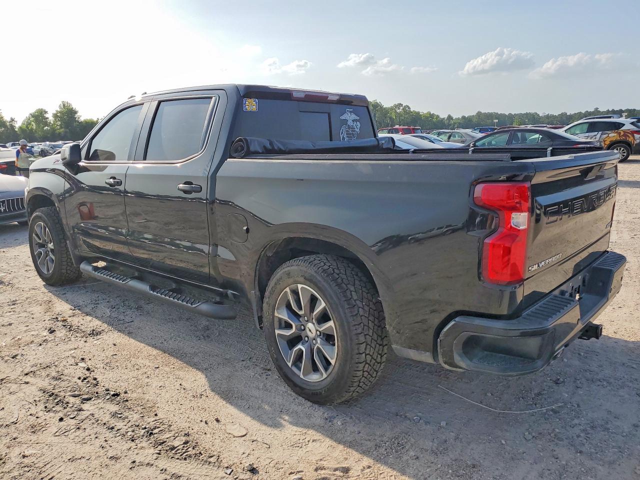 2020 CHEVROLET SILVERADO K1500 RST — снимка 2