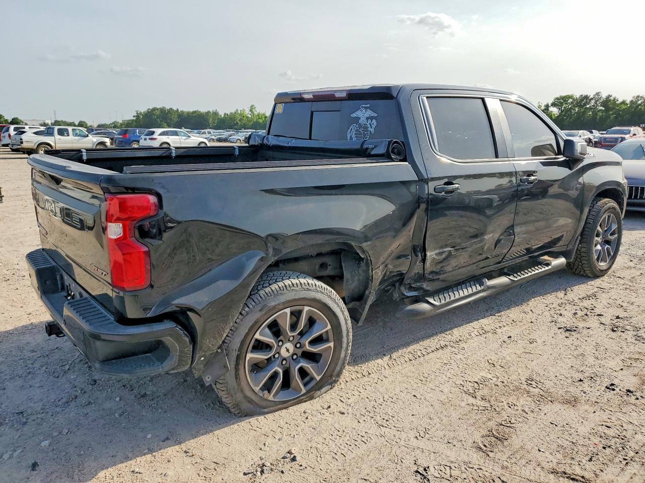 2020 CHEVROLET SILVERADO K1500 RST — снимка 3