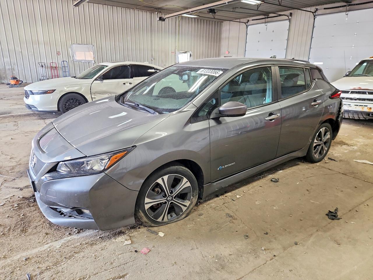 2018 NISSAN LEAF SV
