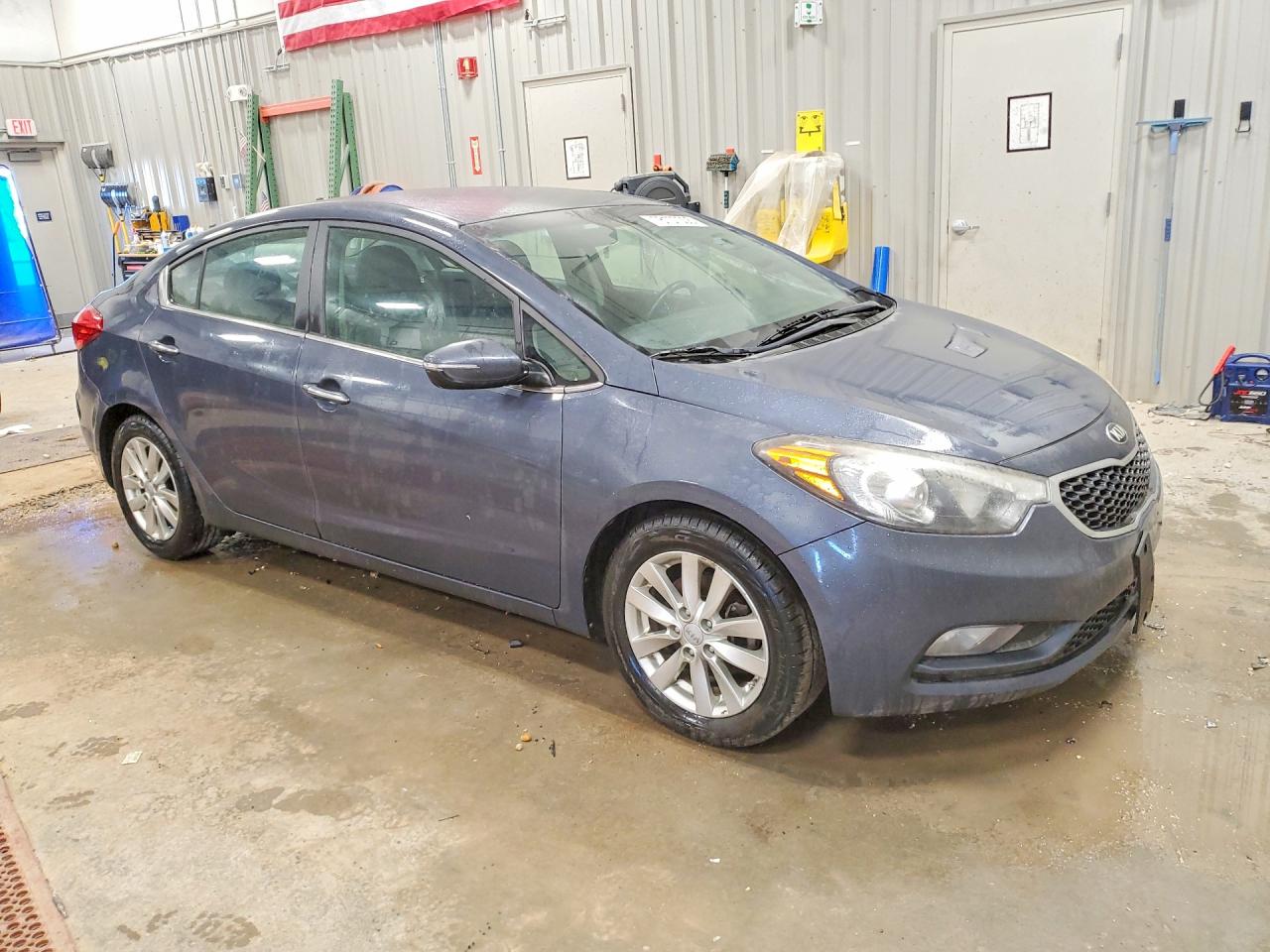2015 KIA FORTE EX 4D SEDAN — снимка 4