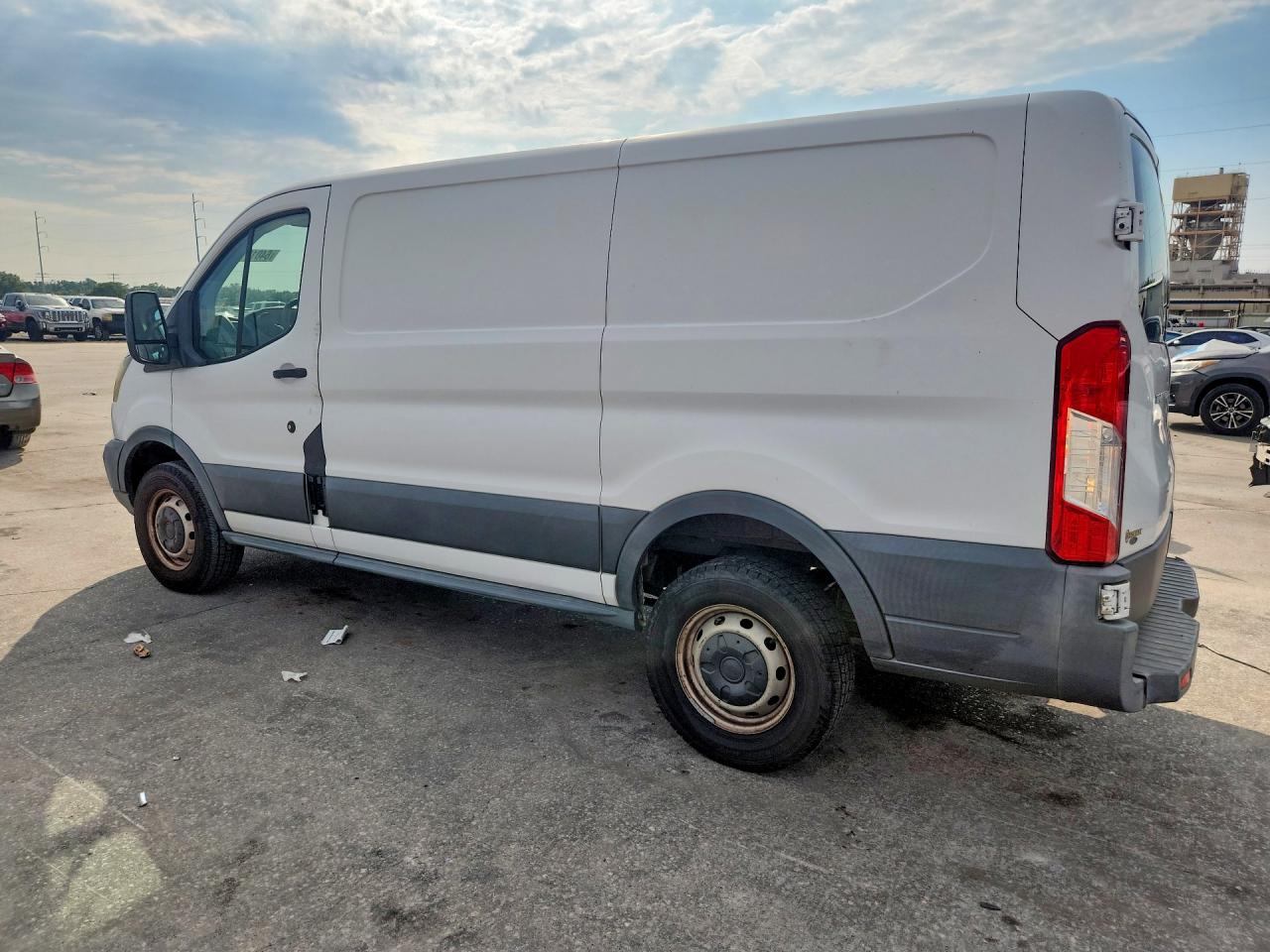 2015 FORD TRANSIT T-250 — снимка 2
