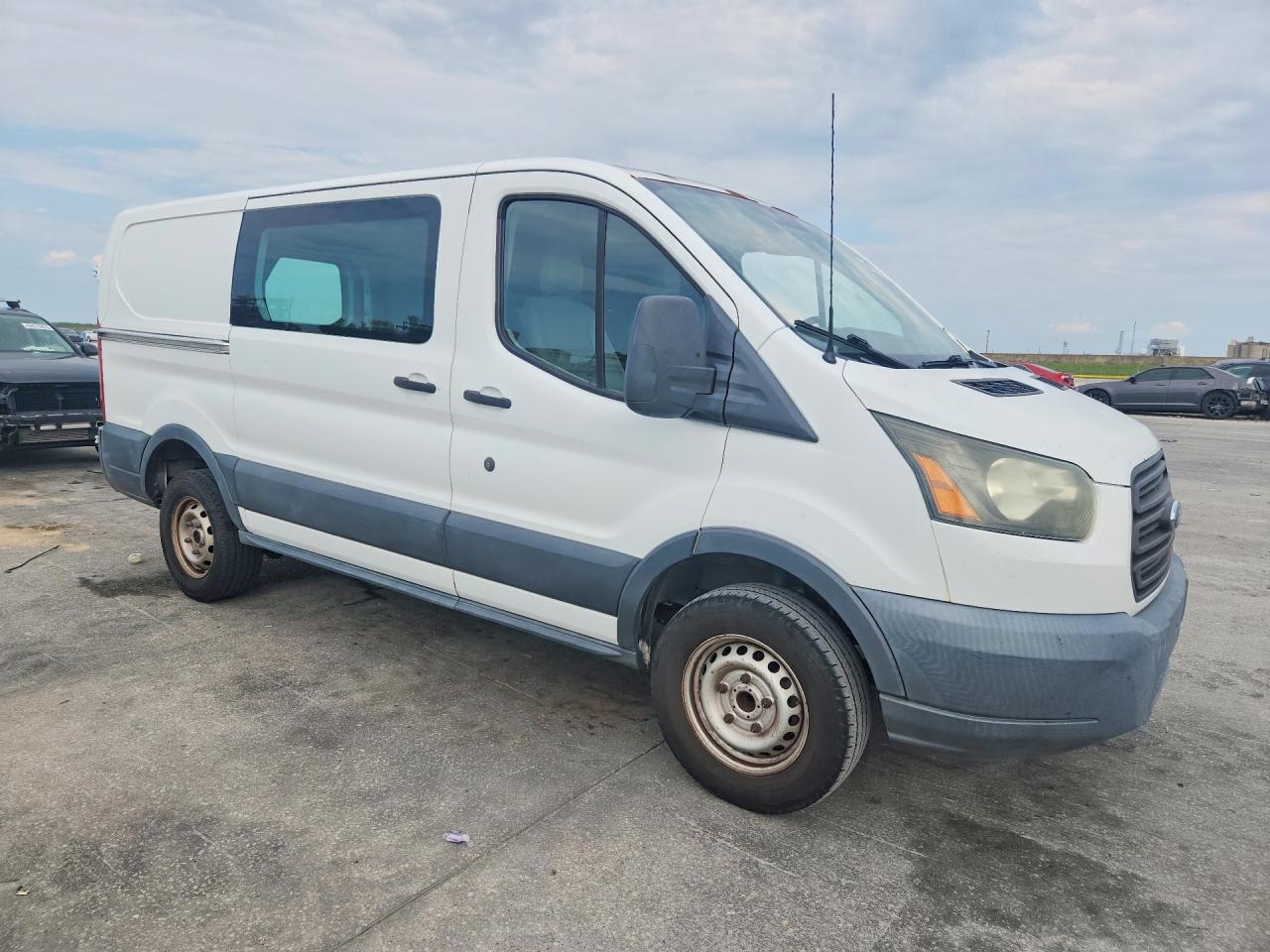 2015 FORD TRANSIT T-250 — снимка 4