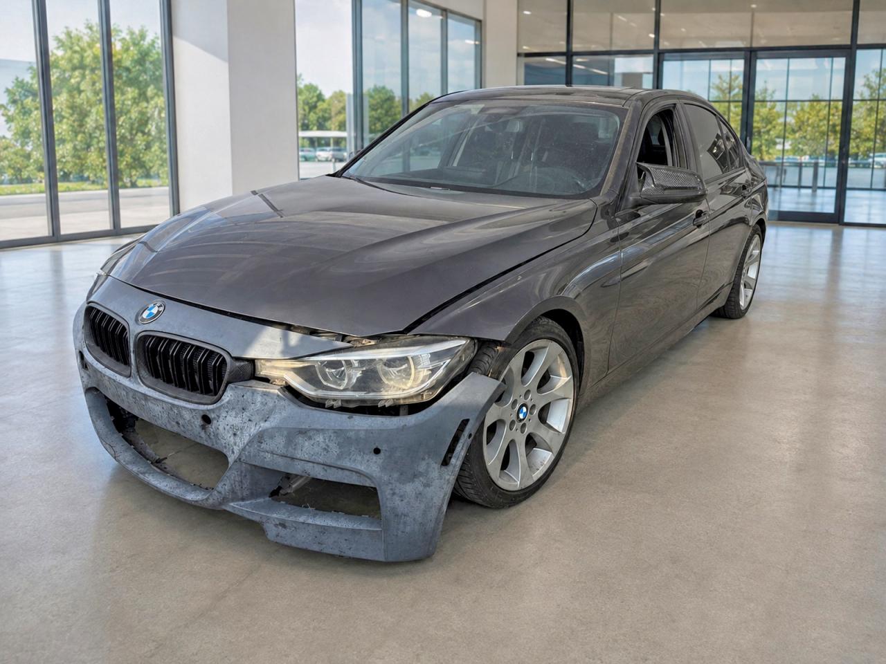 2016 BMW 320 I — снимка 2