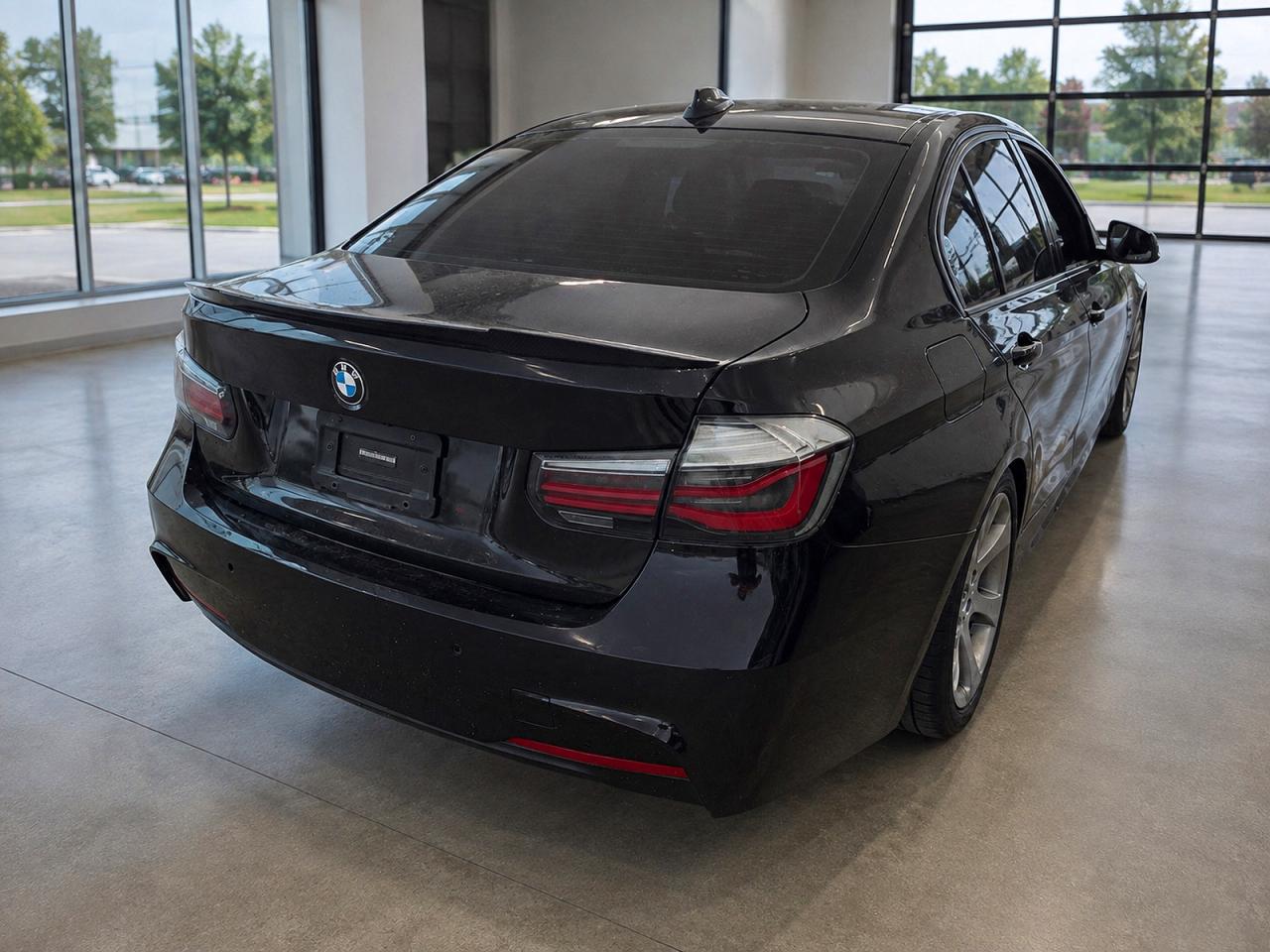 2016 BMW 320 I — снимка 4