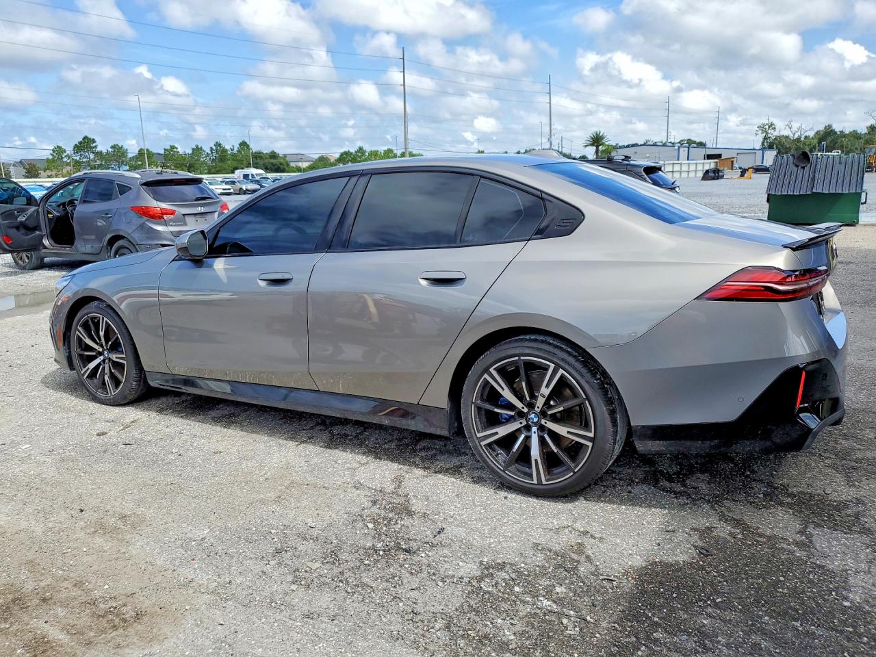 2025 BMW 530 I — снимка 2