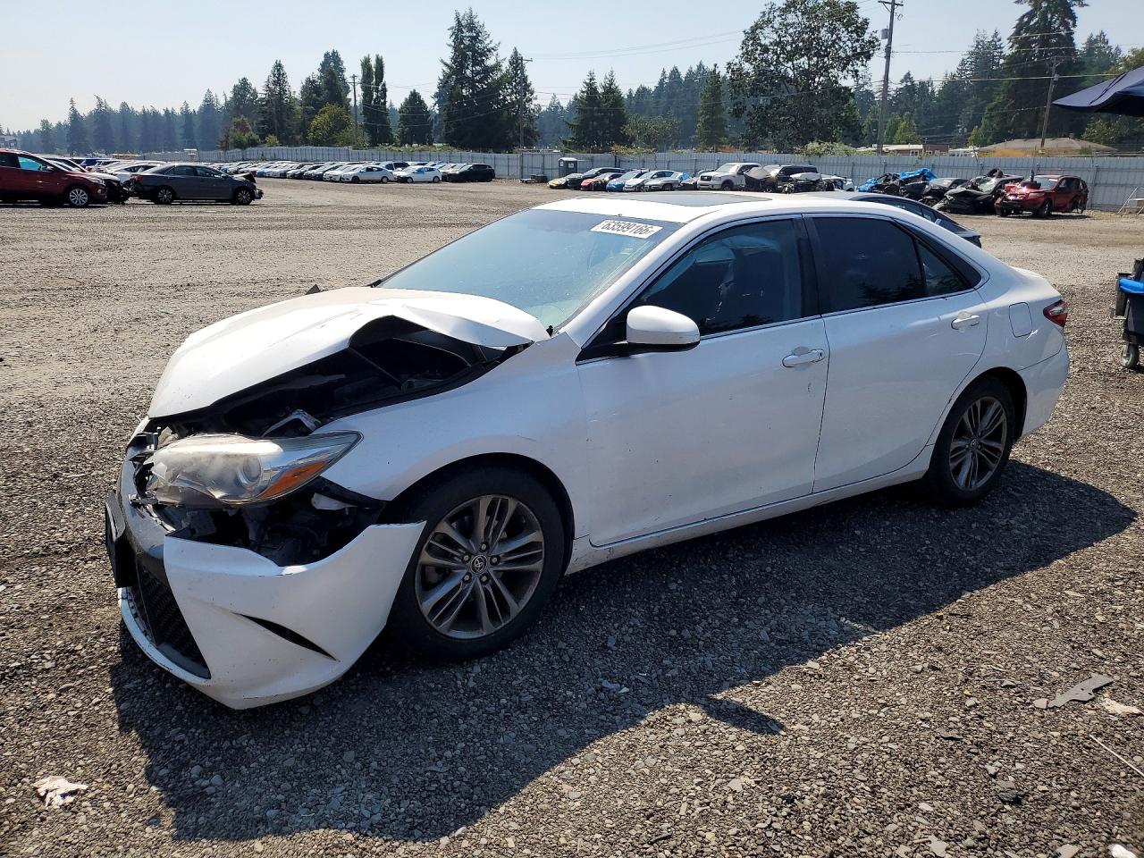 2016 TOYOTA CAMRY SE