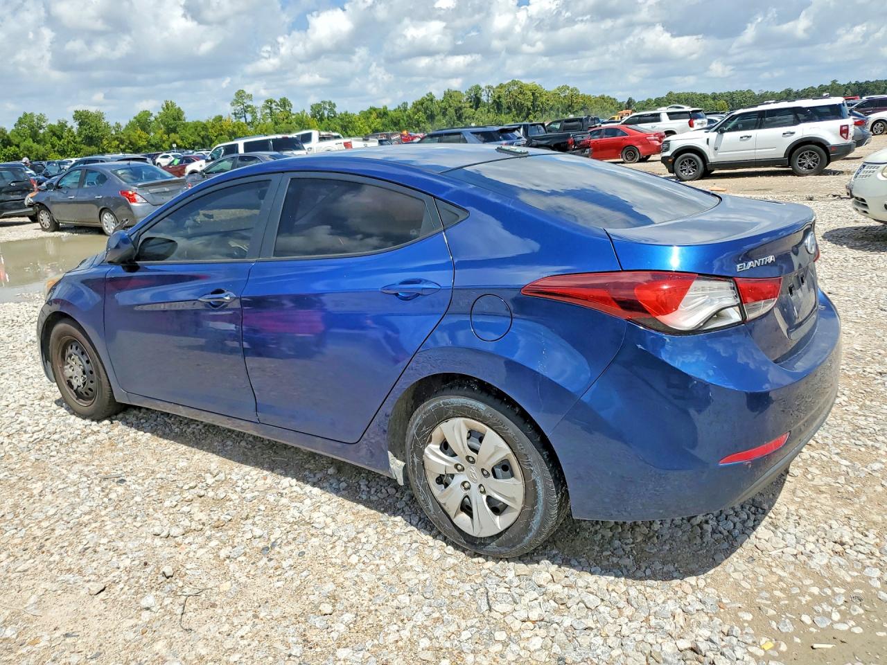 2016 HYUNDAI ELANTRA SE — снимка 2