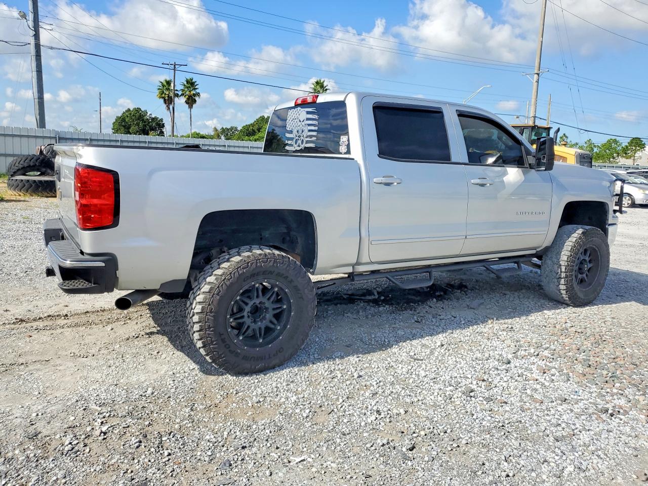 2015 CHEVROLET SILVERADO K1500 LT — снимка 3