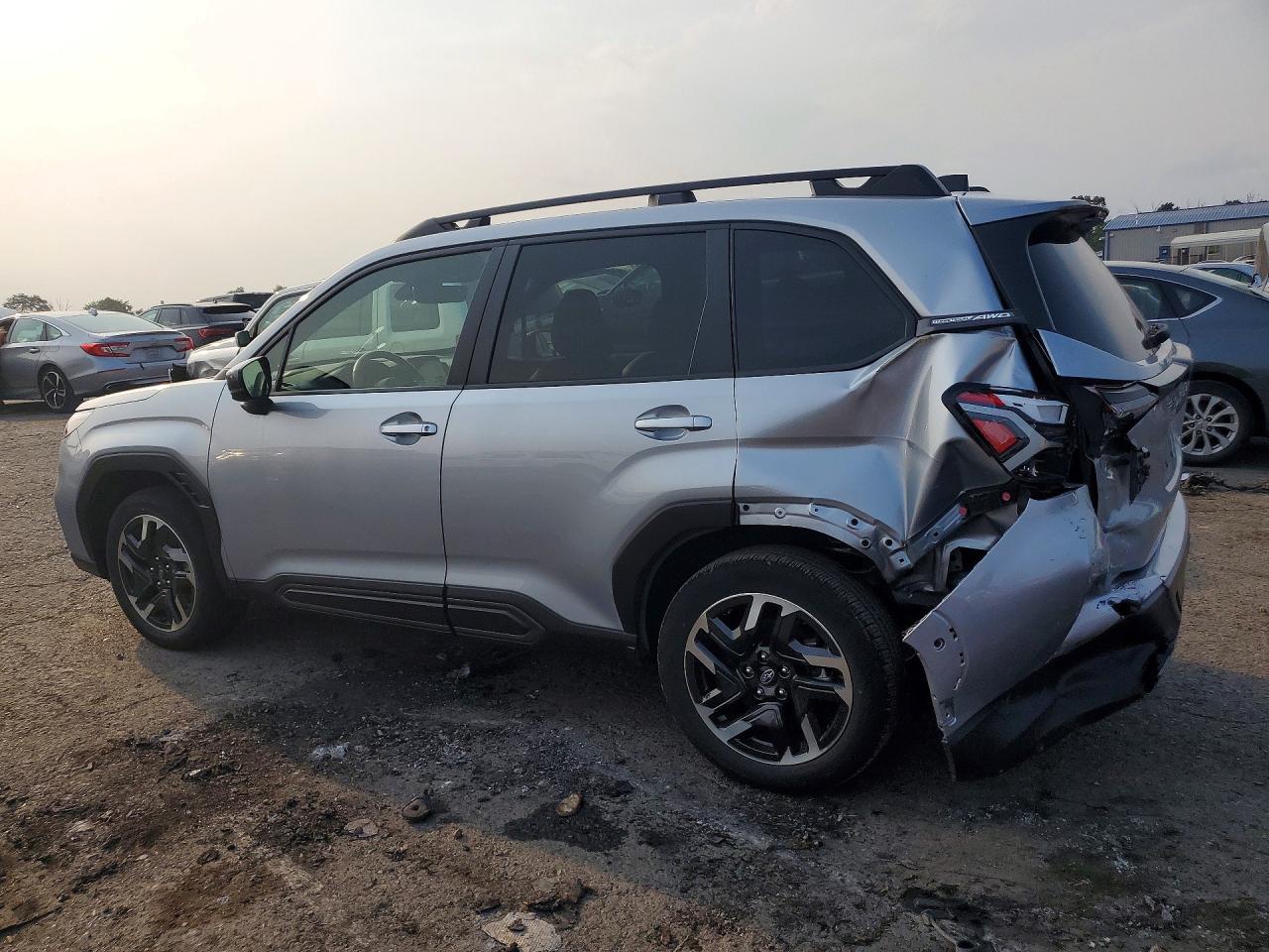2025 SUBARU FORESTER LIMITED — снимка 2