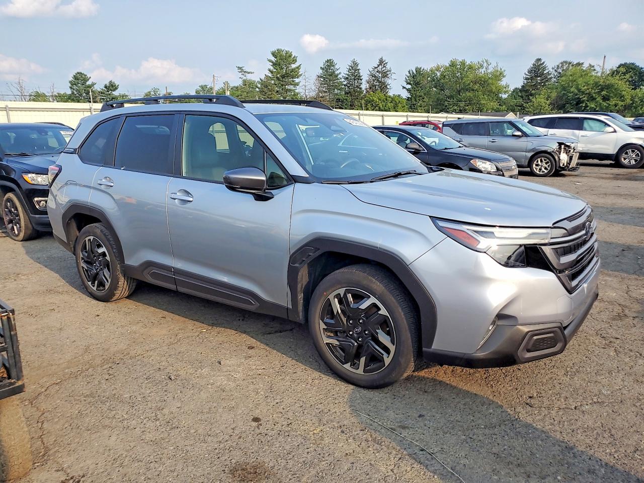 2025 SUBARU FORESTER LIMITED — снимка 4