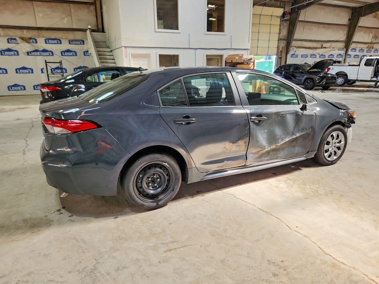 2026 TOYOTA COROLLA LE — снимка 3