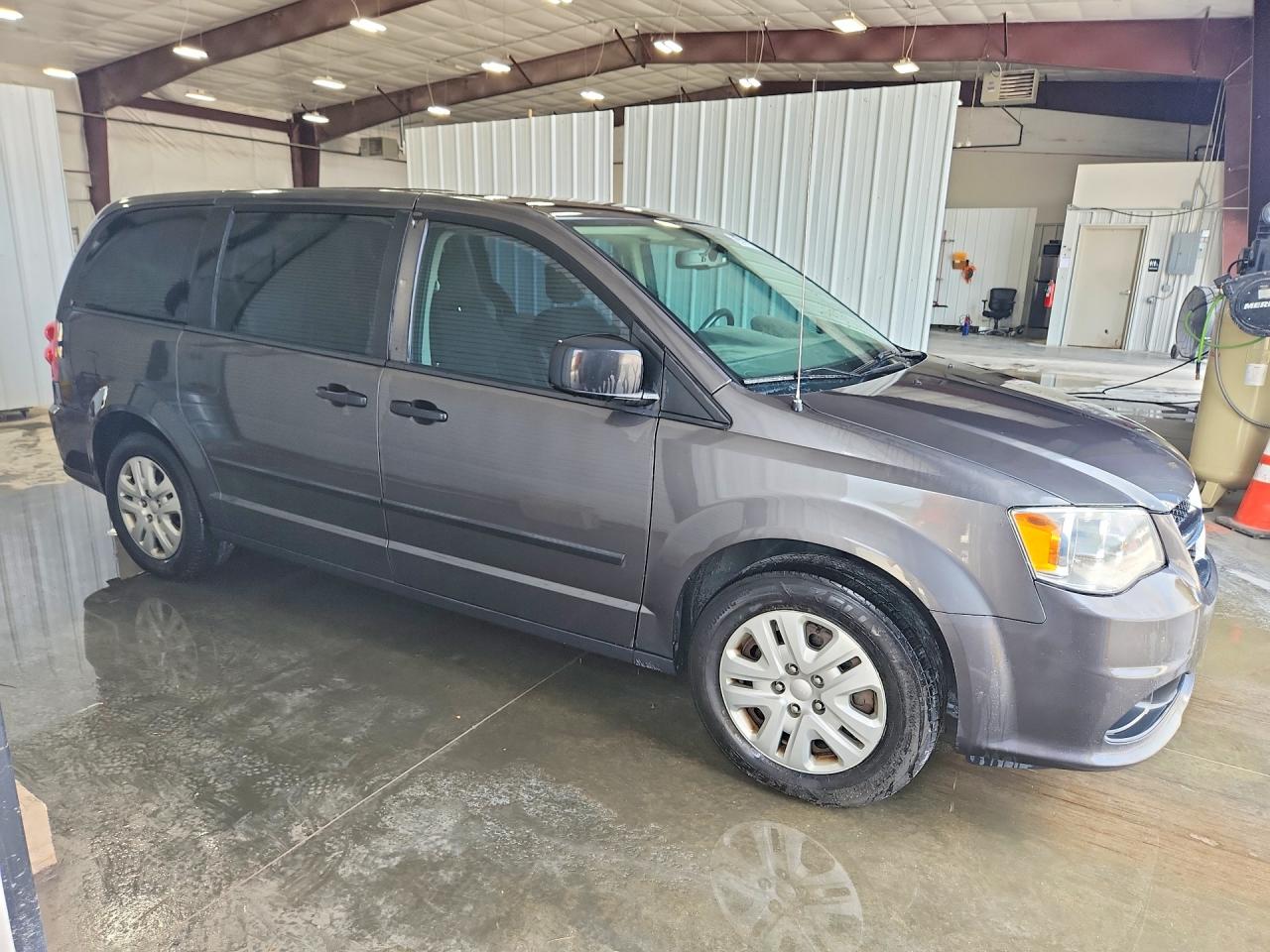 2016 DODGE GRAND CARAVAN SE — снимка 4