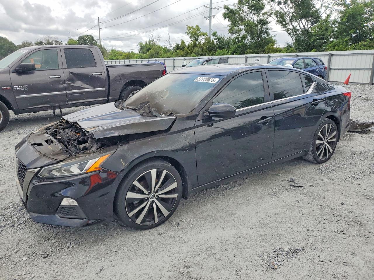2021 NISSAN ALTIMA SR