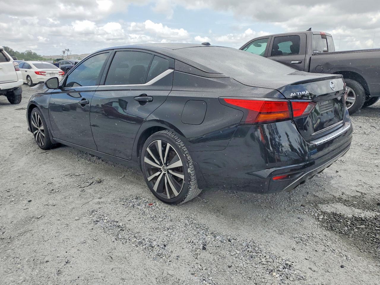 2021 NISSAN ALTIMA SR — снимка 2