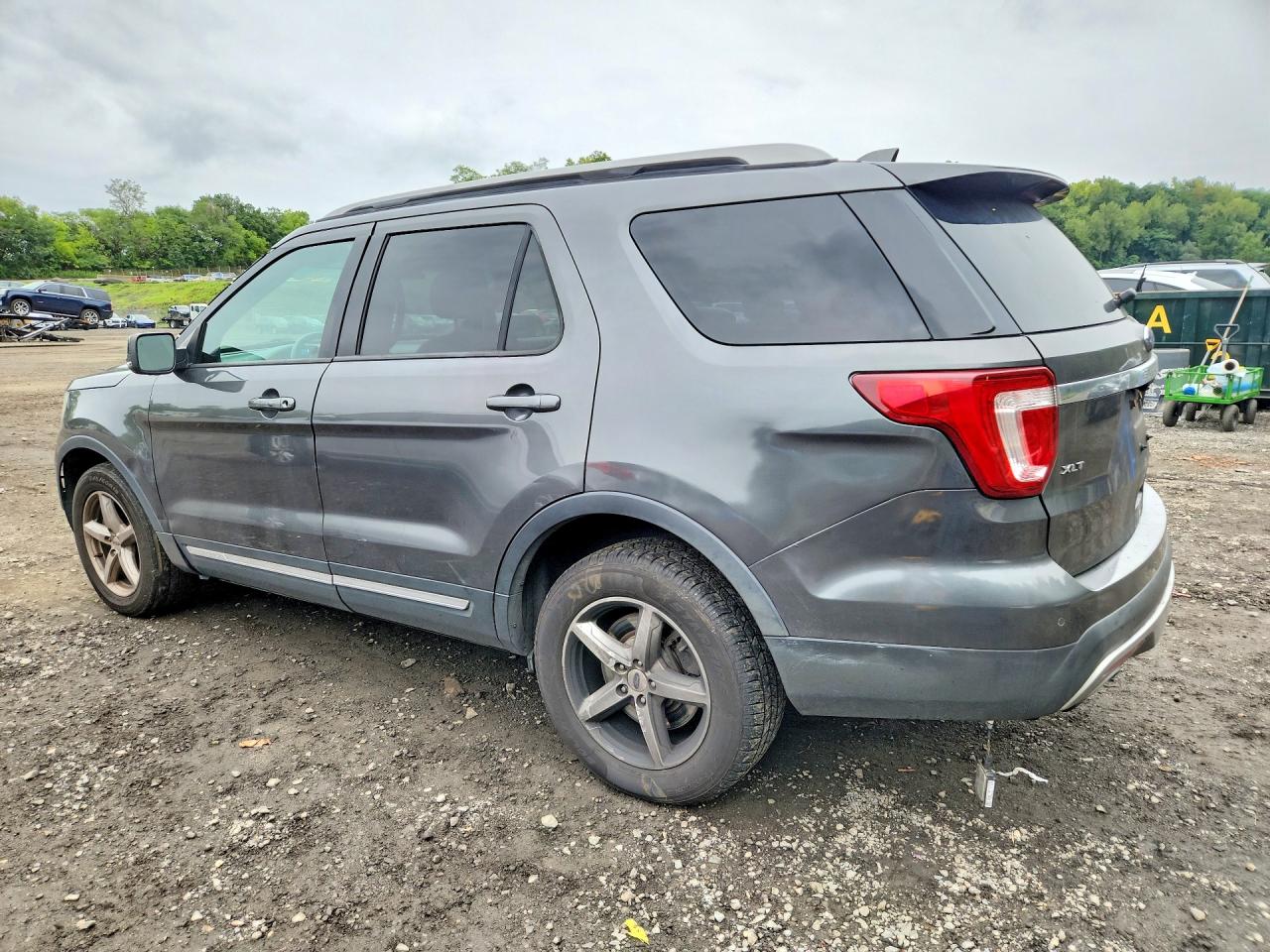 2016 FORD EXPLORER XLT — снимка 2