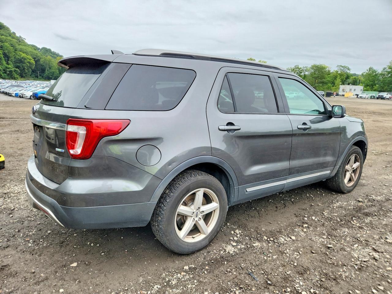 2016 FORD EXPLORER XLT — снимка 3