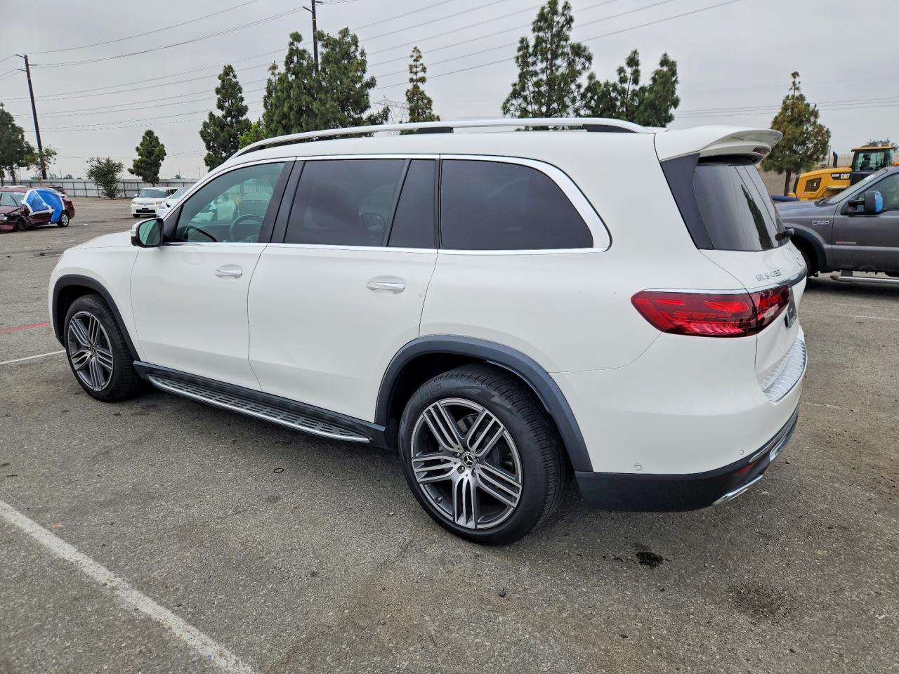 2024 MERCEDES-BENZ GLS 450 4MATIC — снимка 2
