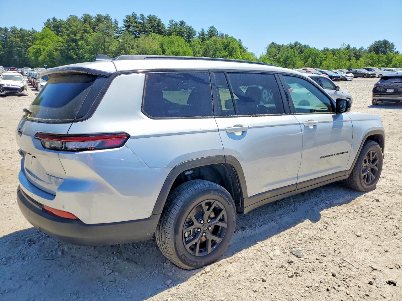2025 JEEP GRAND CHEROKEE L LAREDO — снимка 3