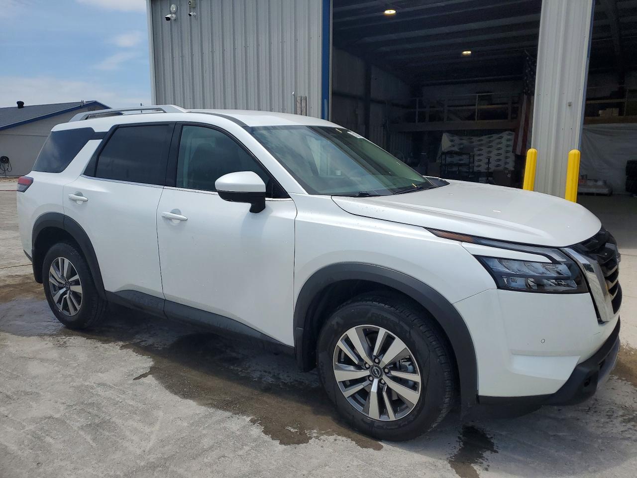 2025 NISSAN PATHFINDER SL — снимка 4