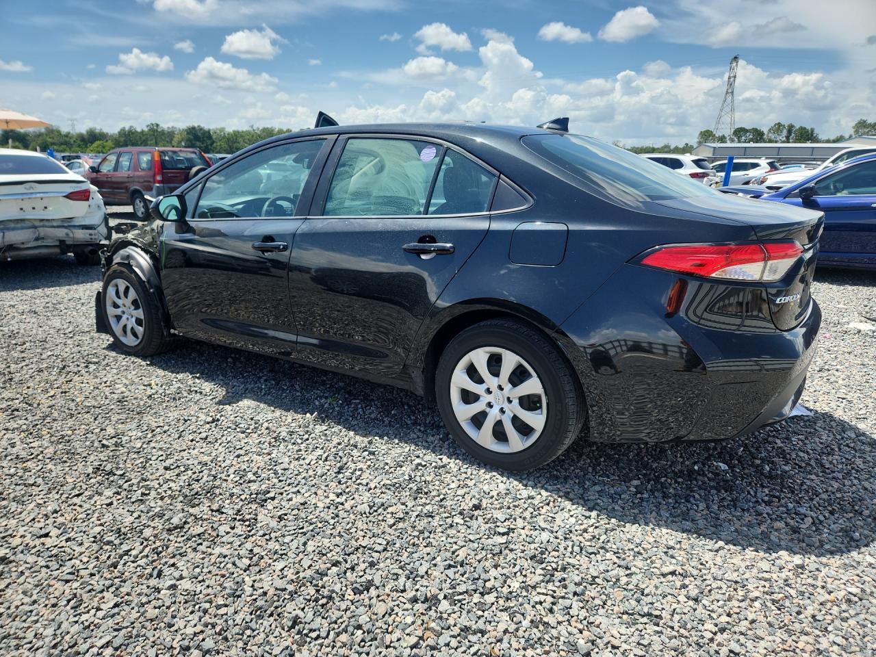 2021 TOYOTA COROLLA LE — снимка 2