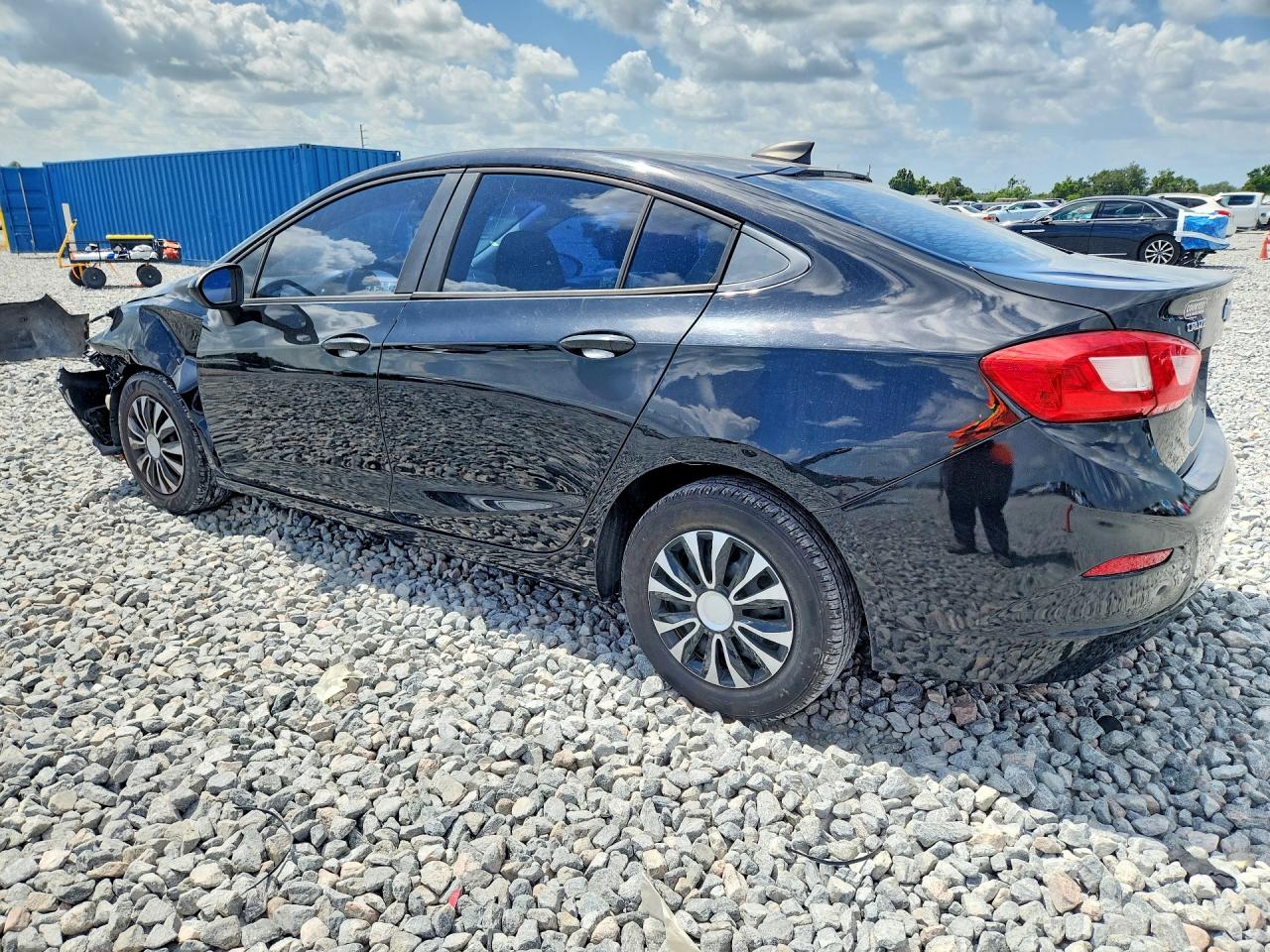 2017 CHEVROLET CRUZE LS — снимка 2