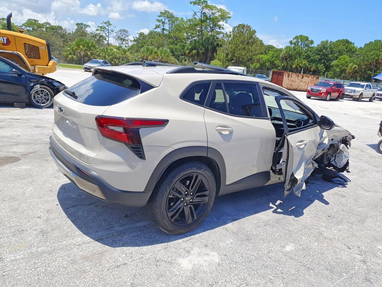 2026 CHEVROLET TRAX ACTIV — снимка 3
