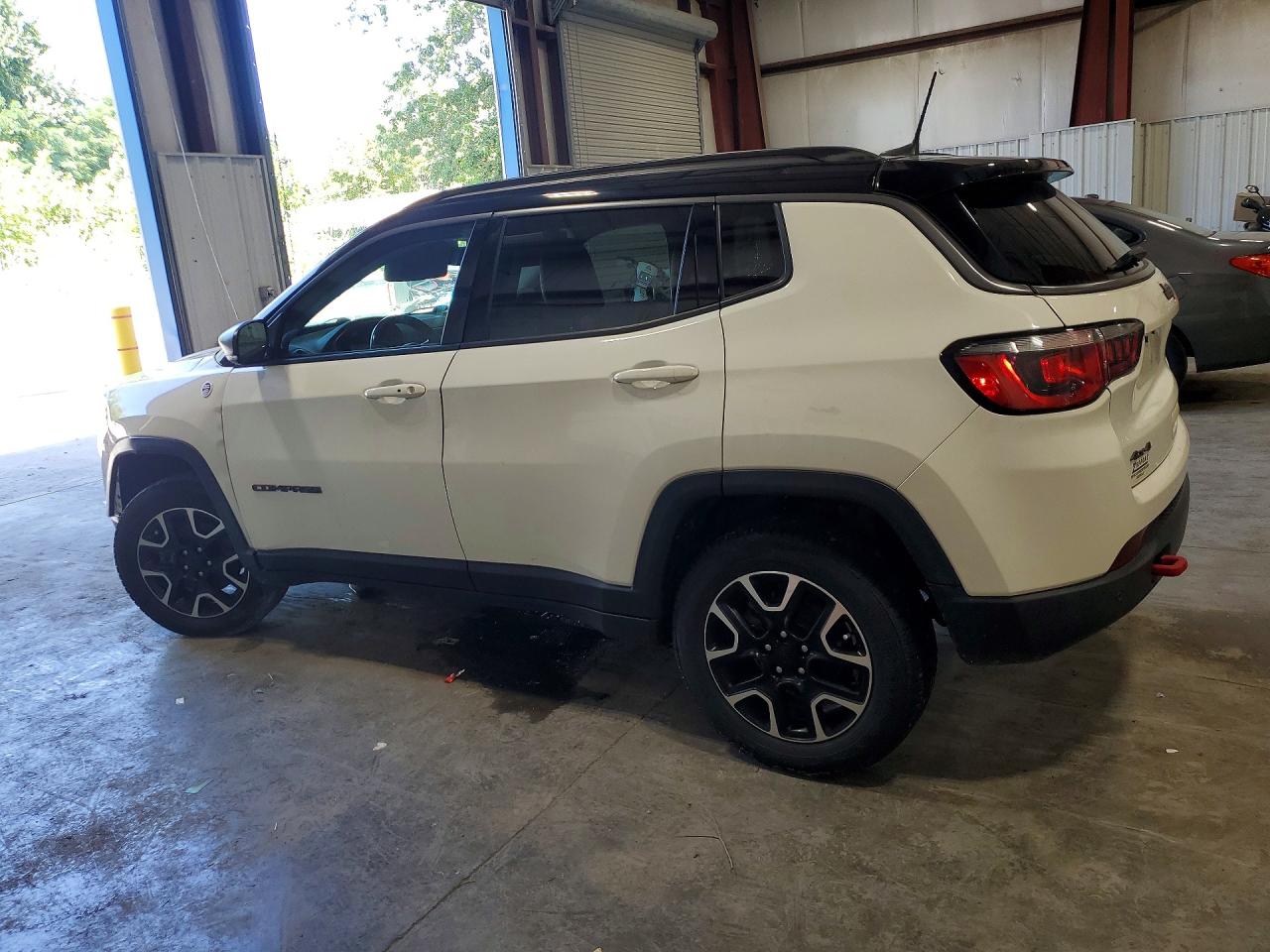 2021 JEEP COMPASS TRAILHAWK — снимка 2