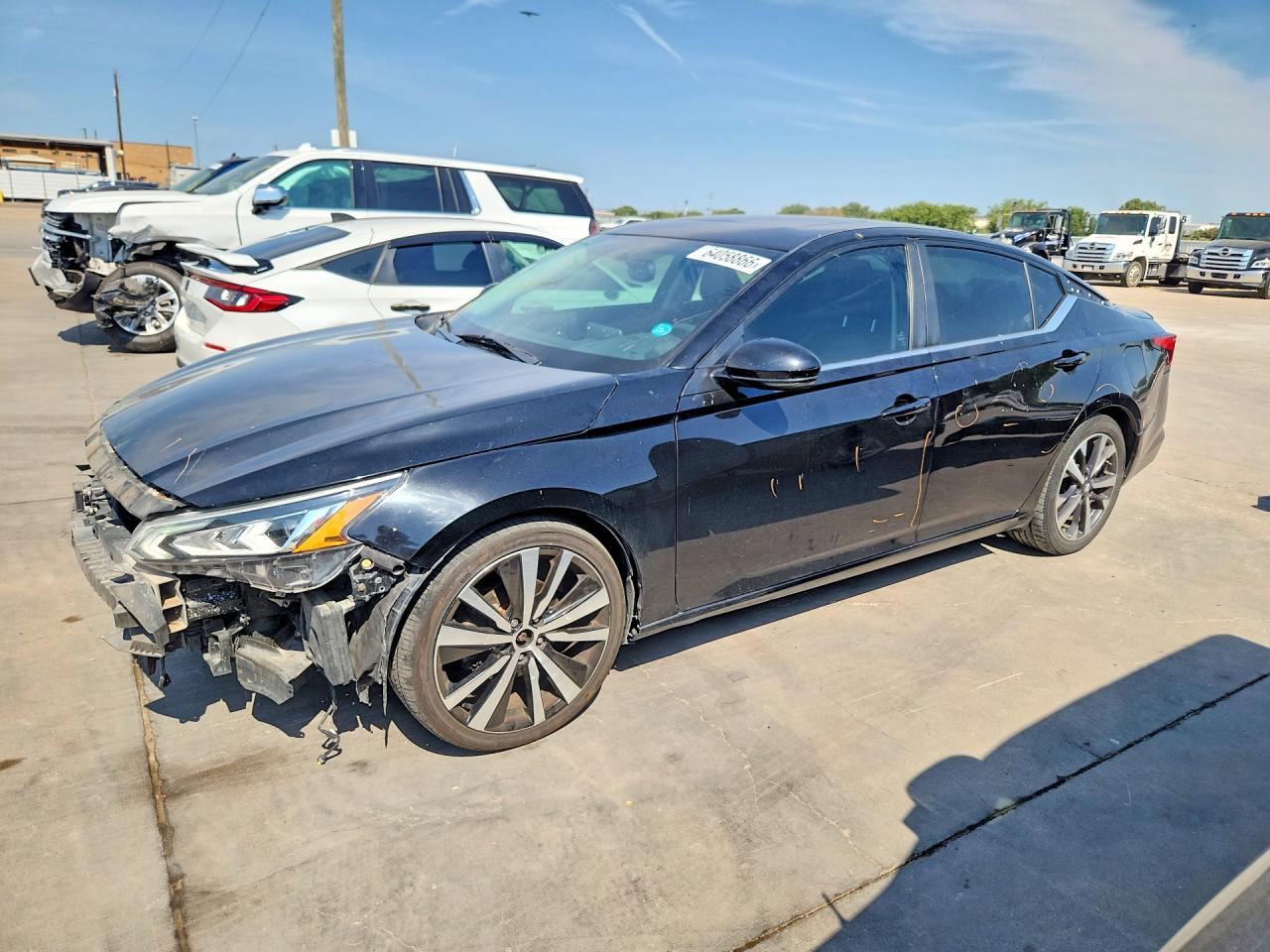 2019 NISSAN ALTIMA SR