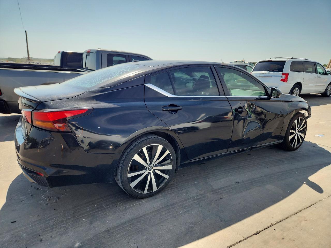 2019 NISSAN ALTIMA SR — снимка 3