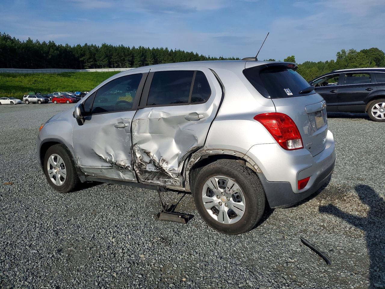 2017 CHEVROLET TRAX LS — снимка 2