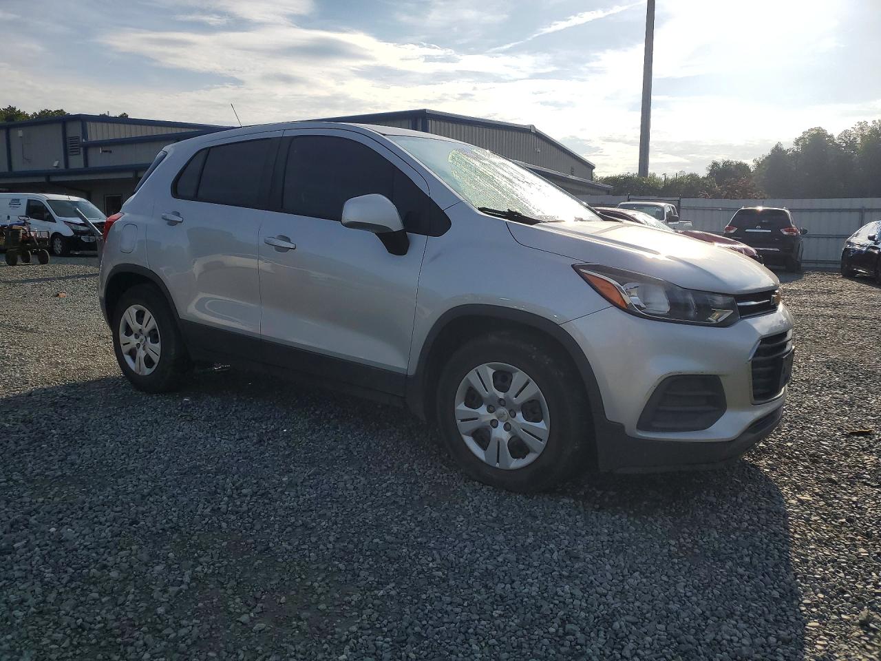 2017 CHEVROLET TRAX LS — снимка 4