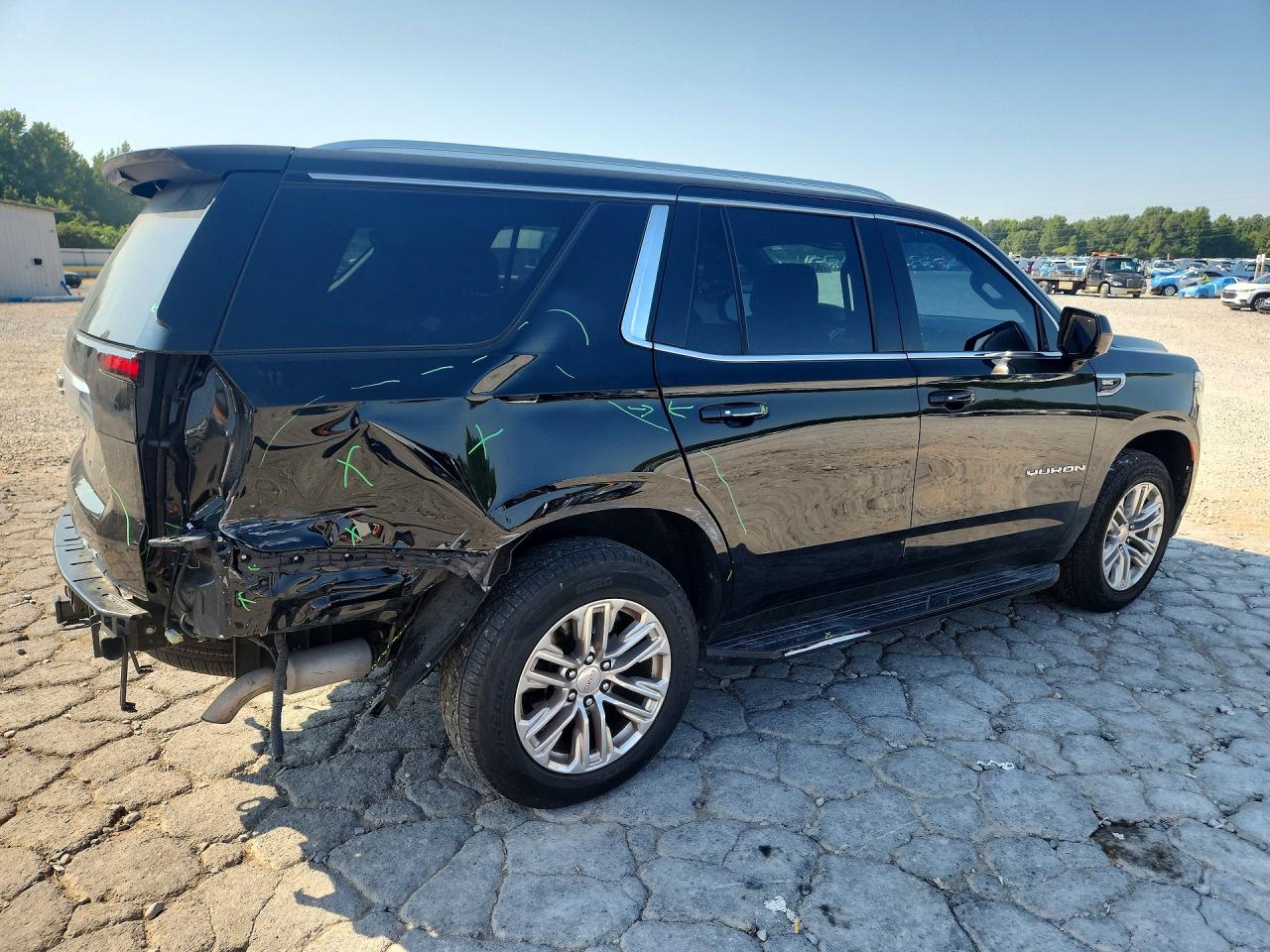 2021 GMC YUKON SLE — снимка 3