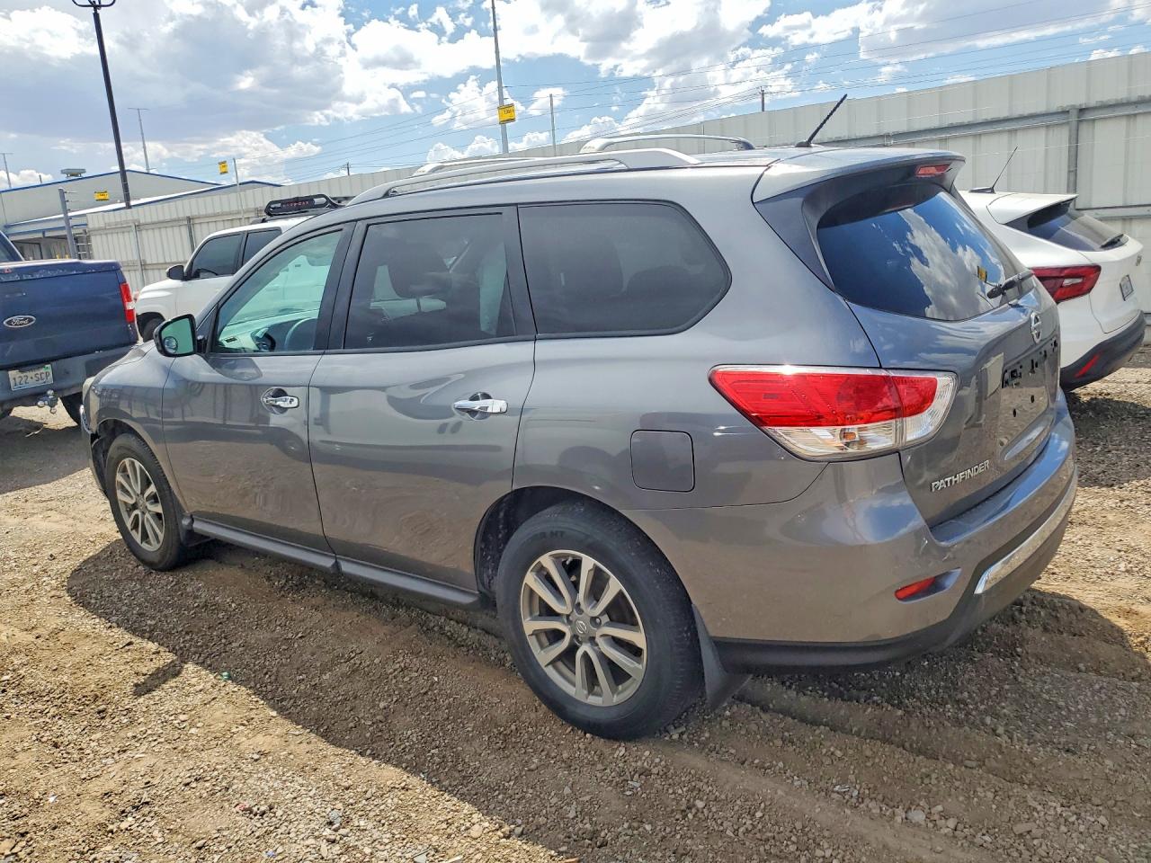 2016 NISSAN PATHFINDER S — снимка 2