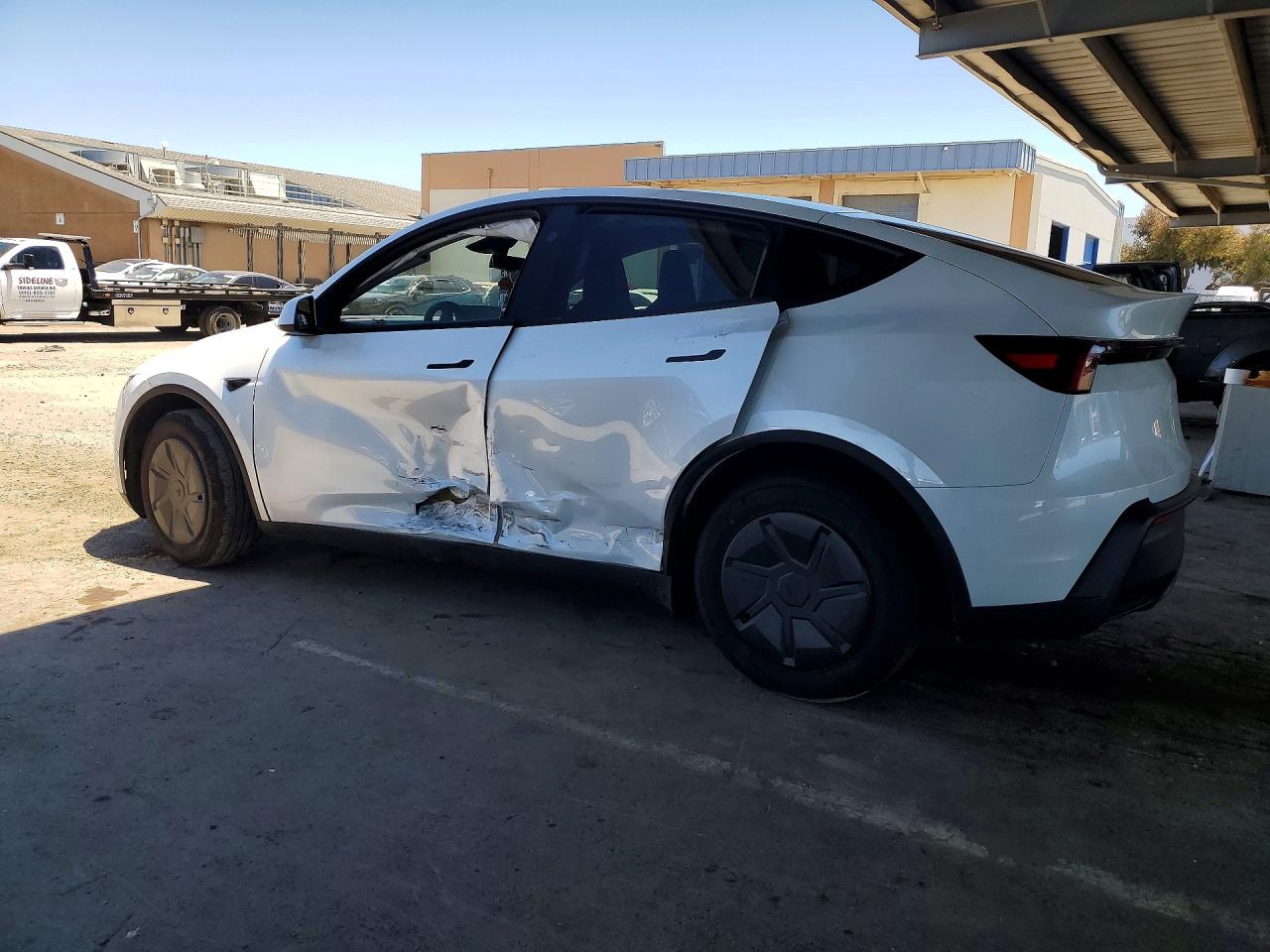 2026 TESLA MODEL Y — снимка 2
