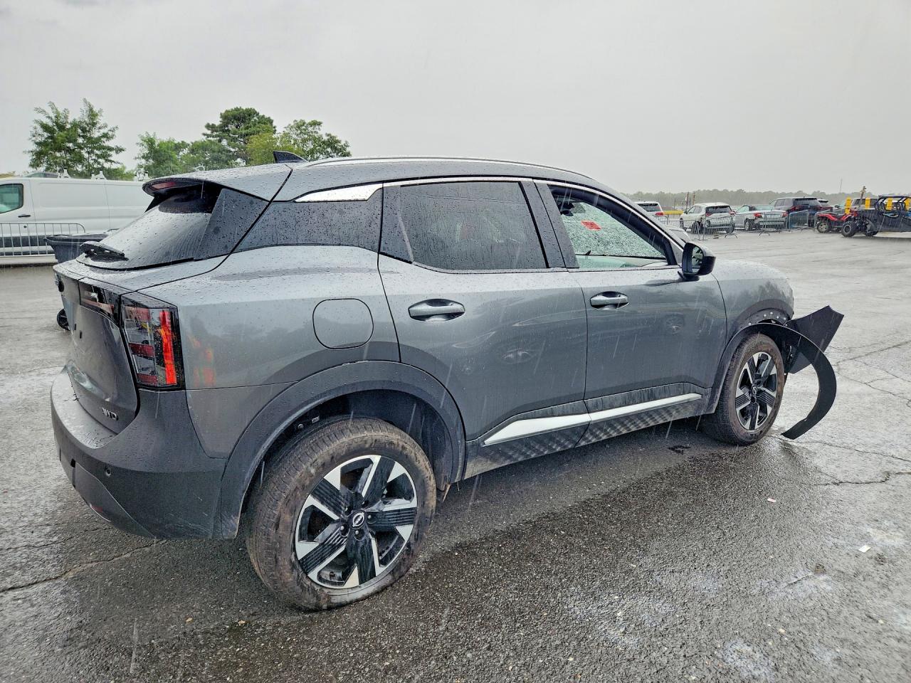 2026 NISSAN KICKS SV — снимка 3