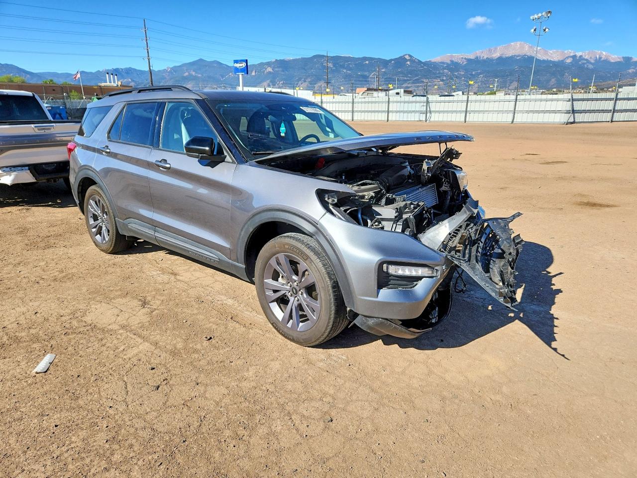 2023 FORD EXPLORER XLT — снимка 4