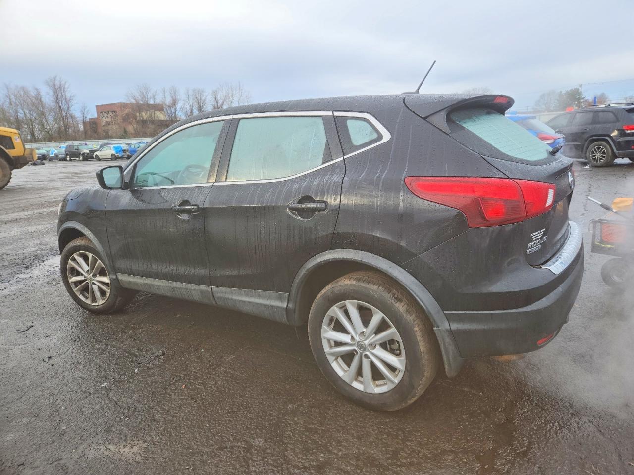 2017 NISSAN ROGUE SPORT S — снимка 2