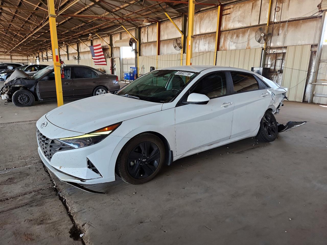 2022 HYUNDAI ELANTRA SEL