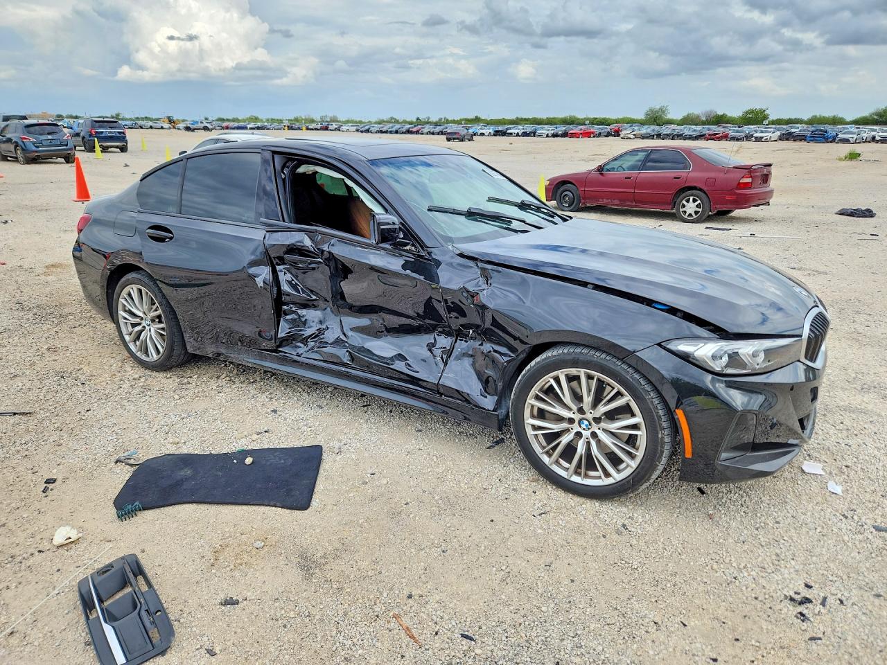 2023 BMW 330I — снимка 4