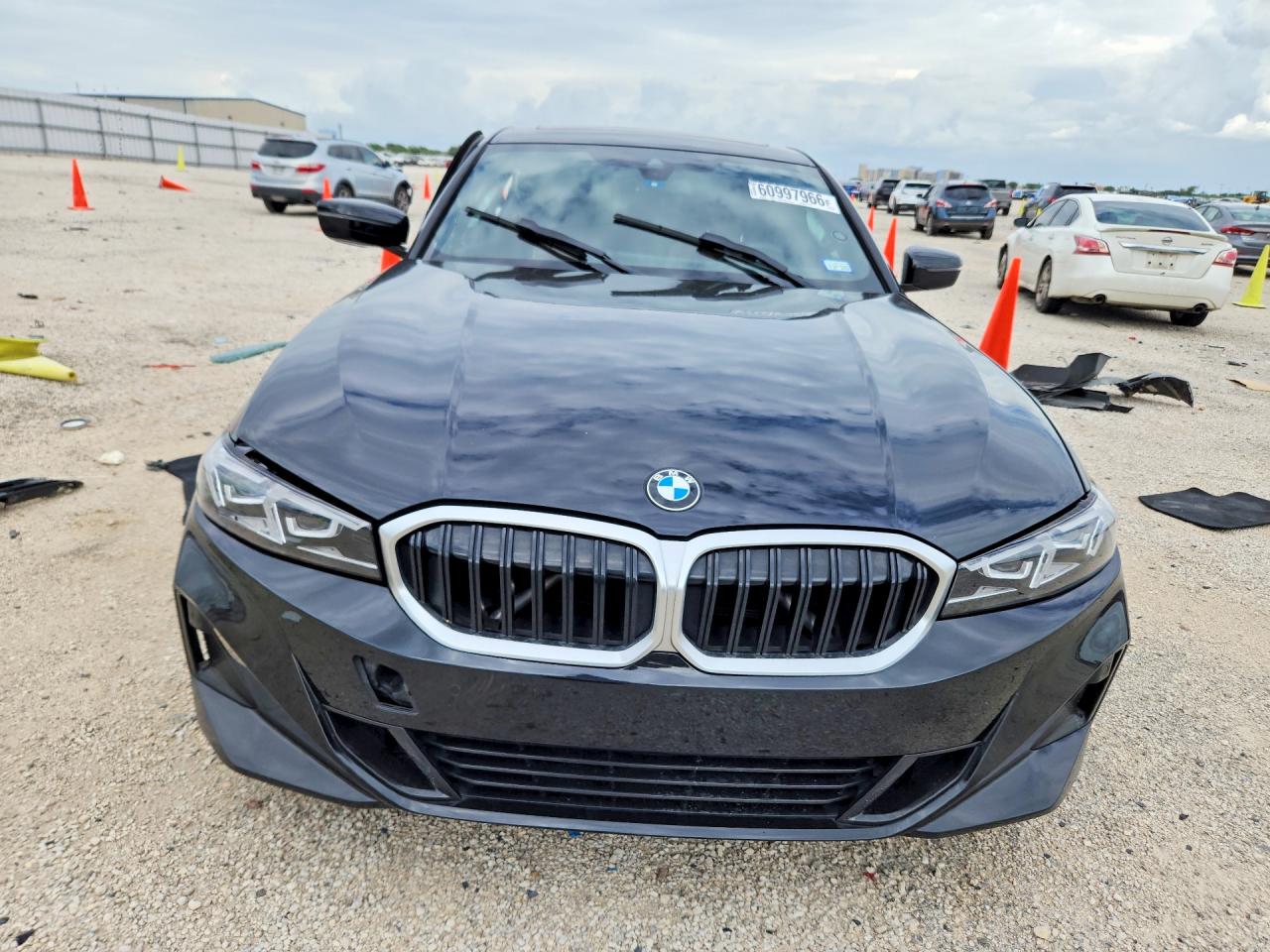 2023 BMW 330I — снимка 5