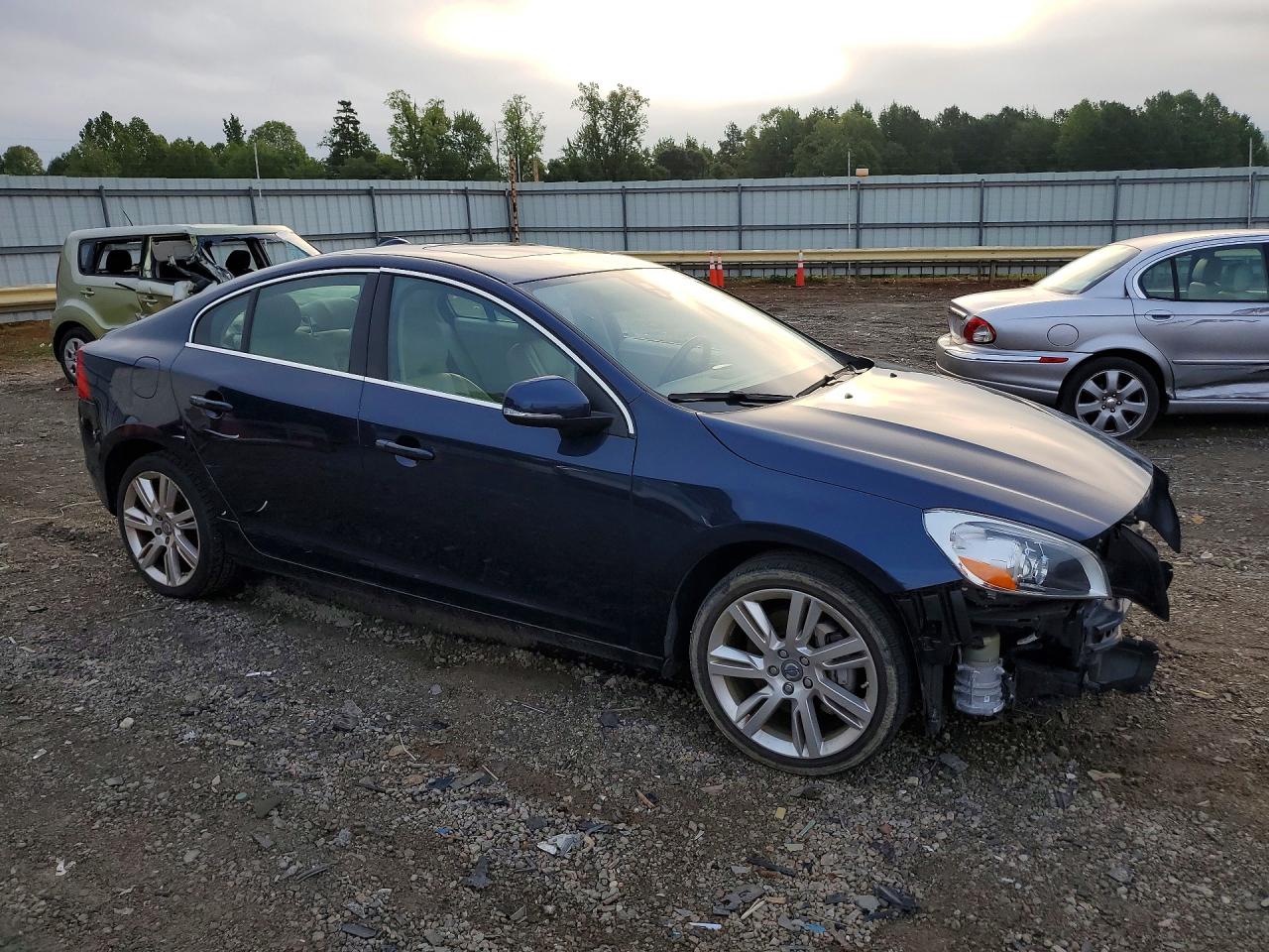 2013 VOLVO S60 T6 — снимка 4