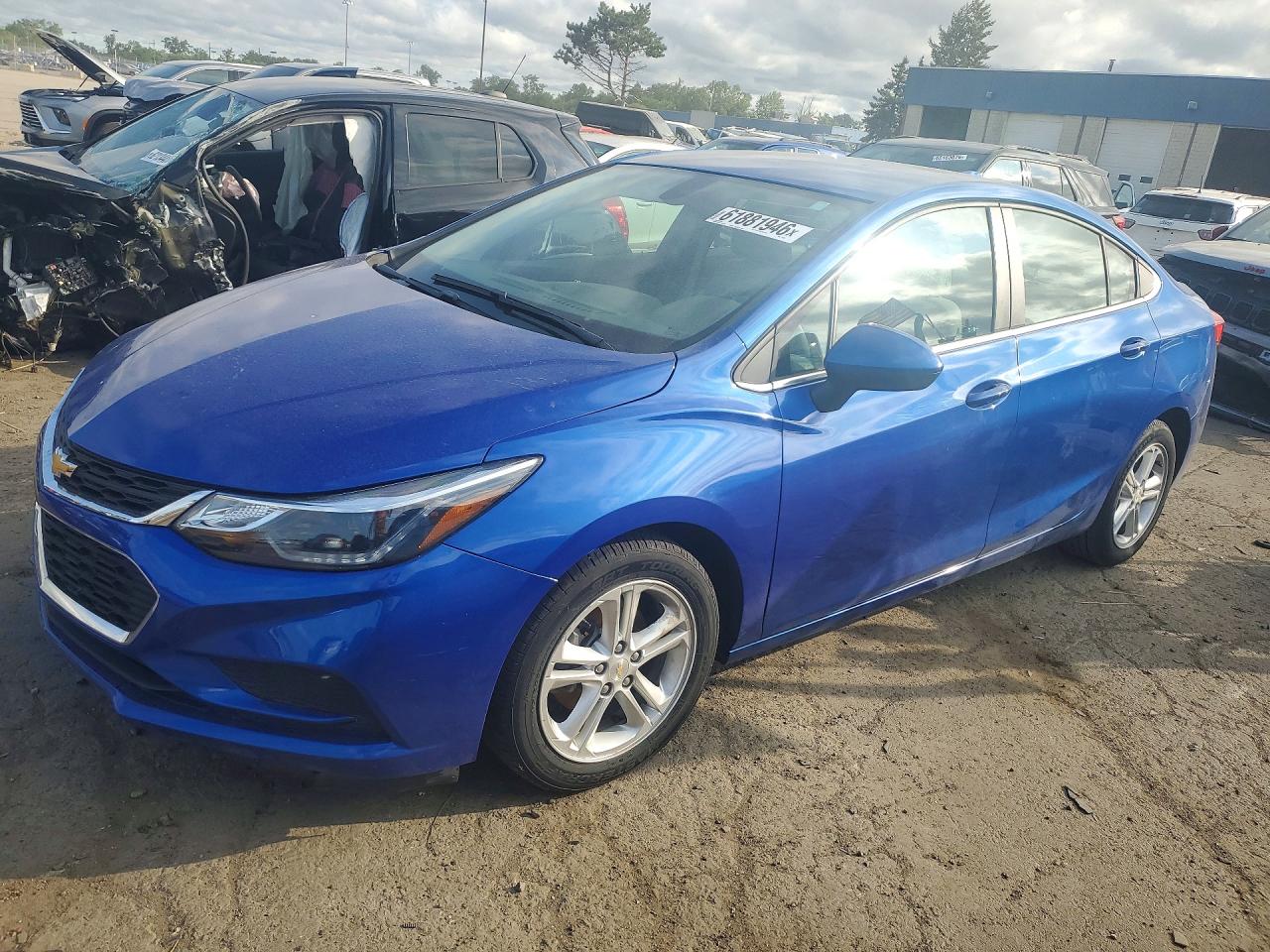 2018 CHEVROLET CRUZE LT