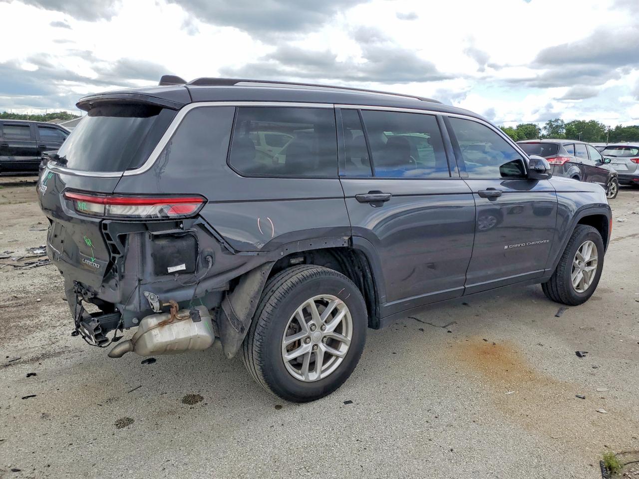 2021 JEEP GRAND CHEROKEE L LAREDO — снимка 3
